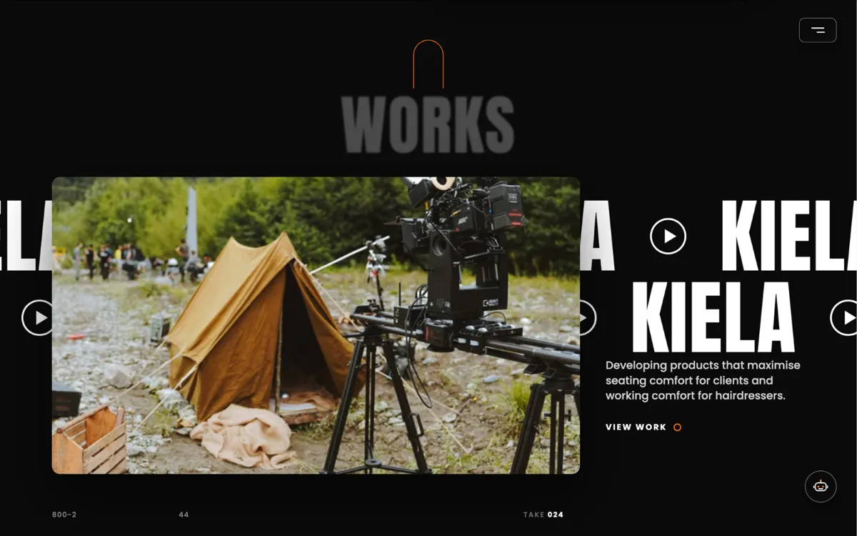 Phoenix, Demo landing page by CarrotStudio